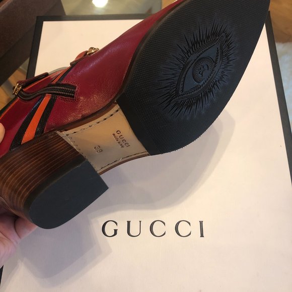 Gucci Ankle Boots in Burgundy with Hunter Green Trim NEW IN BOX WITH SHOE BAG - Picture 2 of 6
